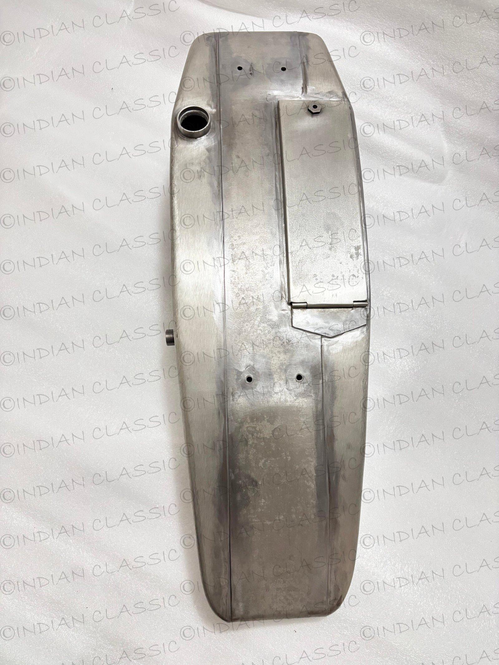 ACE FOUR CYLINDER 1923 MODEL PETROL GAS FULE TANK RAW WITH CAPS - Image 3