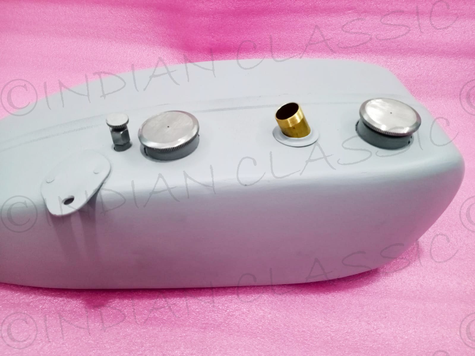 INDIAN SCOUT 1924, 1925 AND 1926 FUEL GAS PETROL OIL TANK PRIMER & CAPS - Image 6