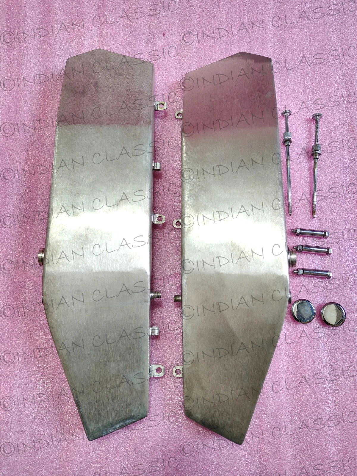 HARLEY DAVIDSON 1912-1914 CHAIN DRIVE TWIN FULE PETROL TANK TIN PLATED WITH CAPS - Image 7