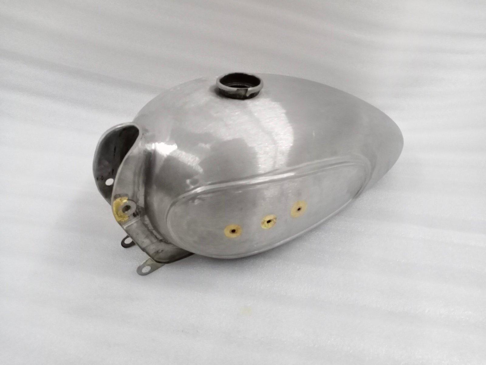 Royal Enfield 350cc 500cc 750cc Interceptor 1960's Petrol Fuel Gas Tank Raw - Image 4