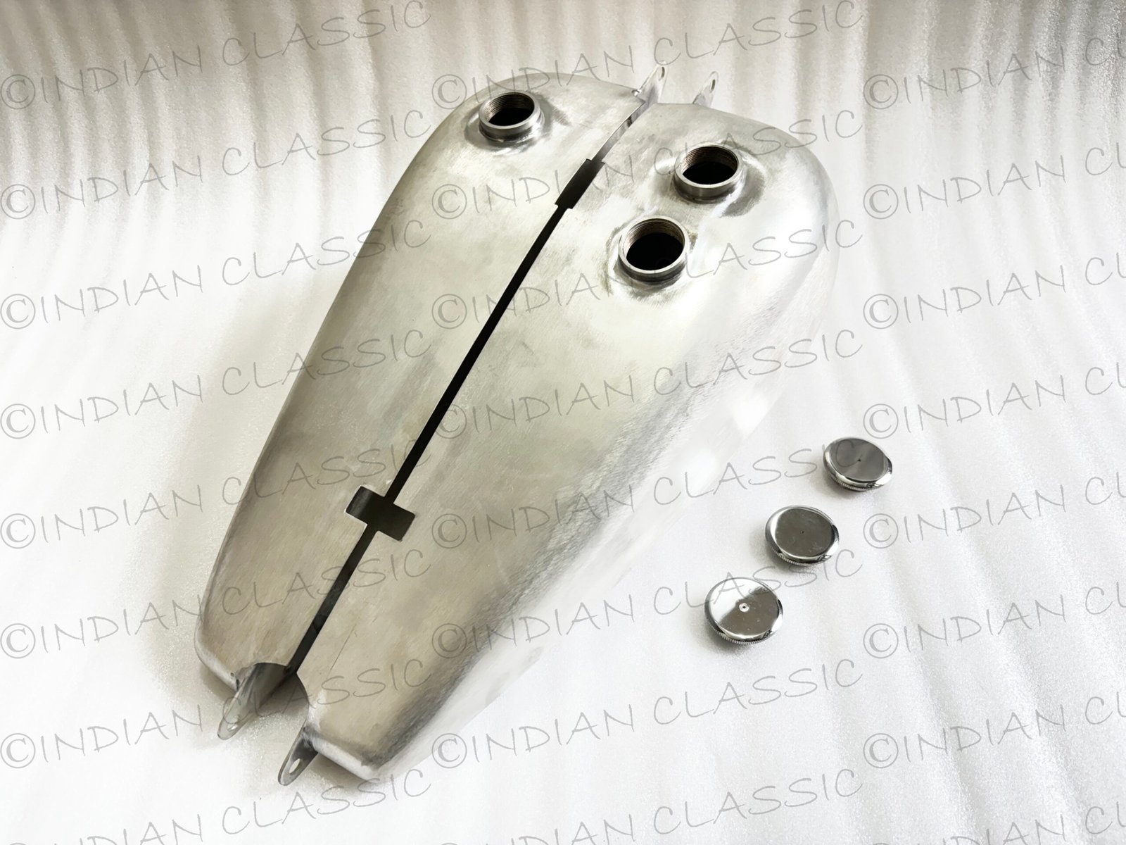 INDIAN CHIEF 1935-1937 PETROL GAS FULE TANK WITH EXTRA FULE POCKET TIN PLATING - Image 2