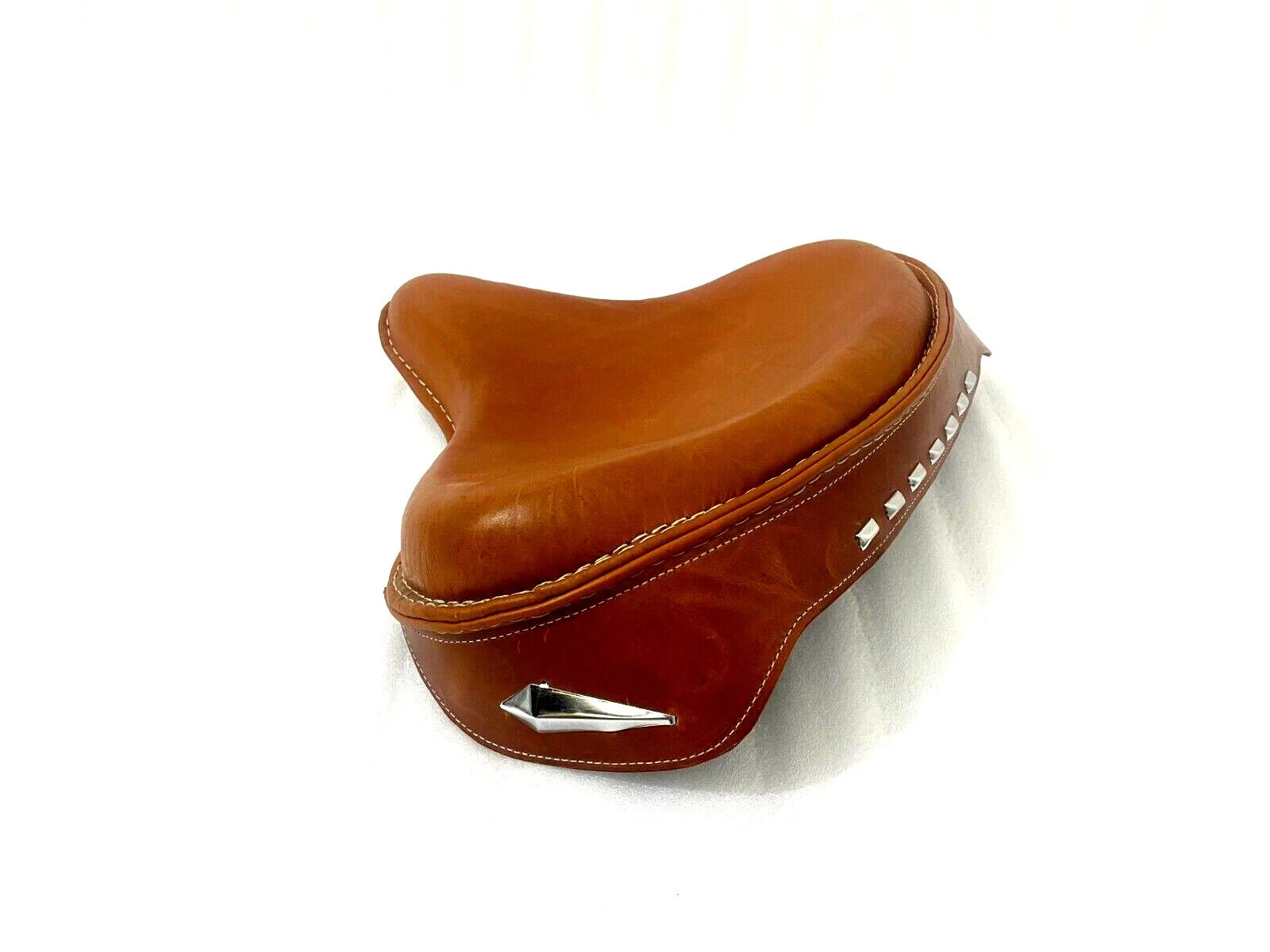 https://indianclassic.in/product-category/seat/