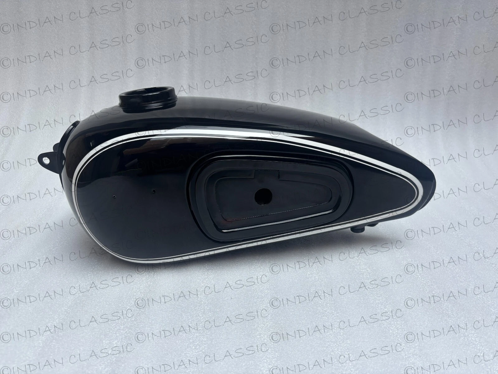BMW R25/3 PETROL GAS FULE TANK BLACK PAINTED - Image 5