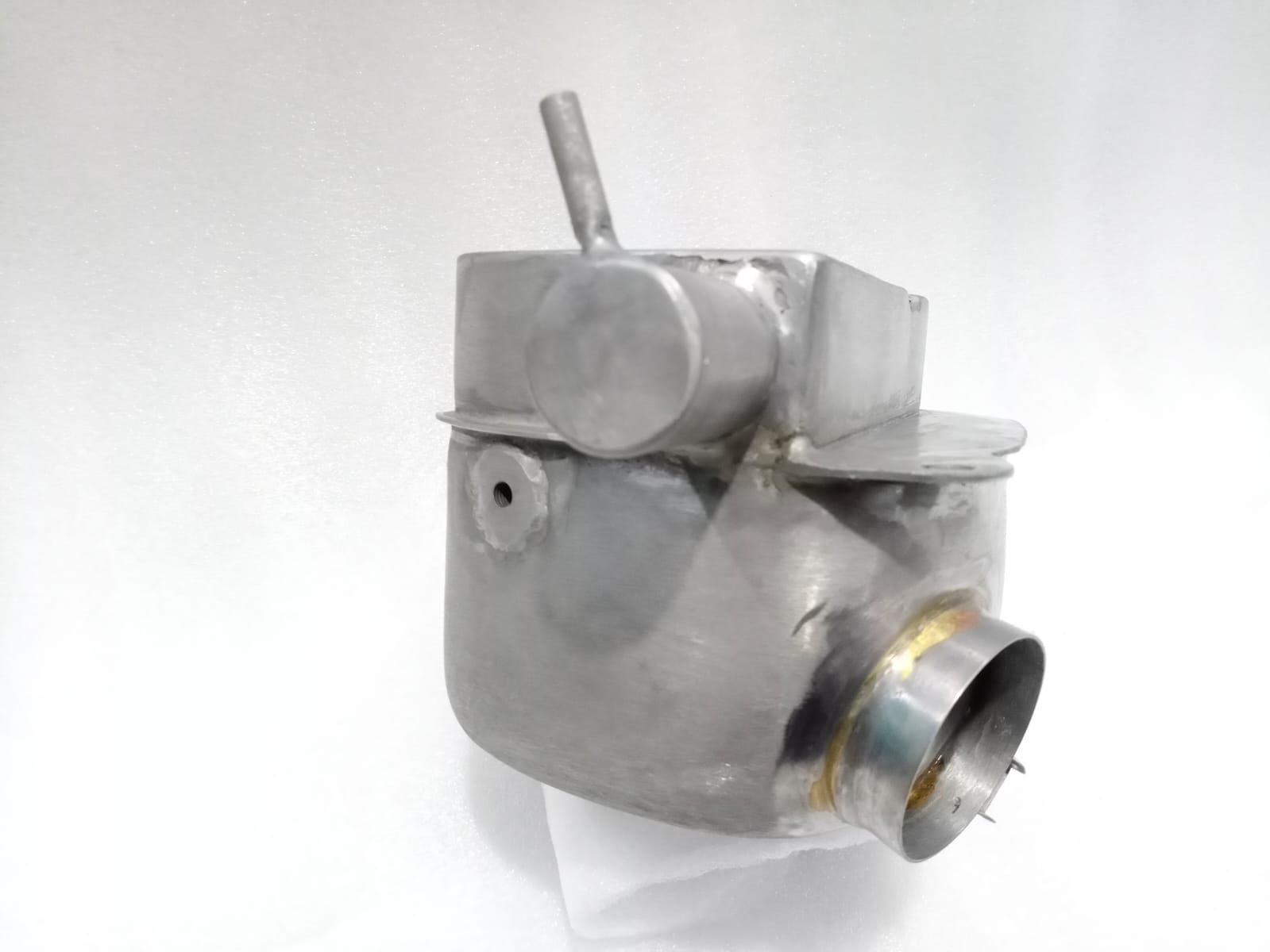 Triumph Motorcycle Oil Tank With Cap Steel Raw - Image 6
