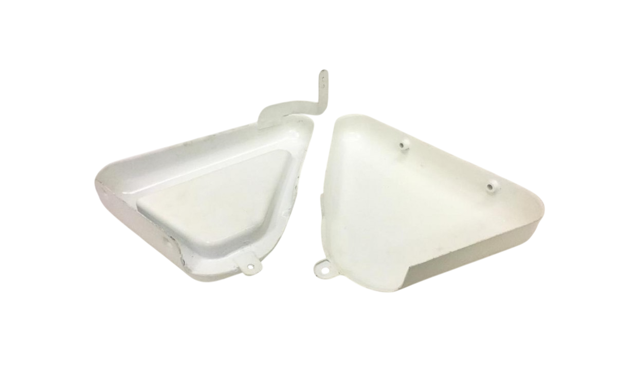 Norton Commando Roadster 850 Side Panels Steel White Painted - Image 2