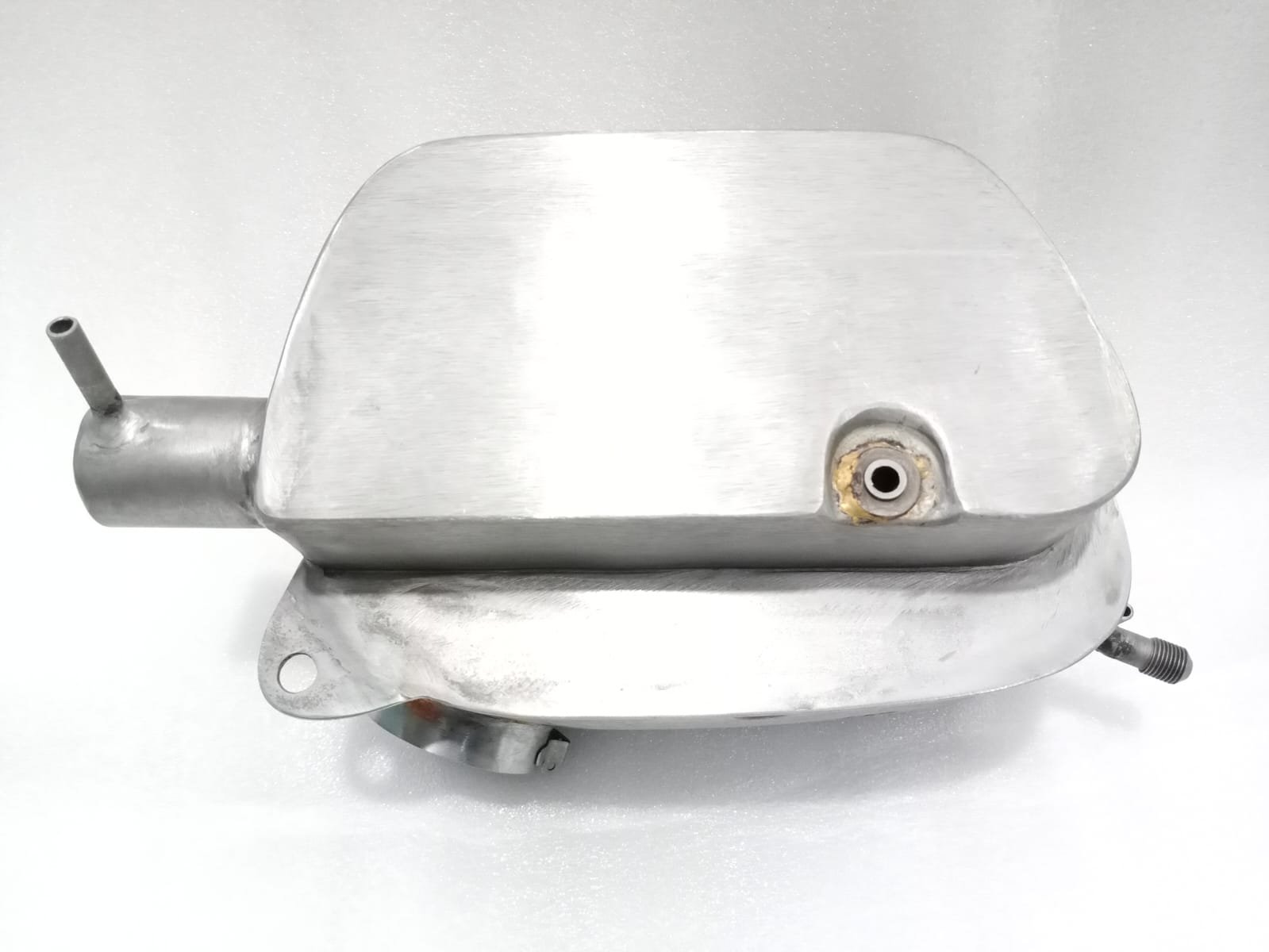 Triumph Motorcycle Oil Tank With Cap Steel Raw - Image 7